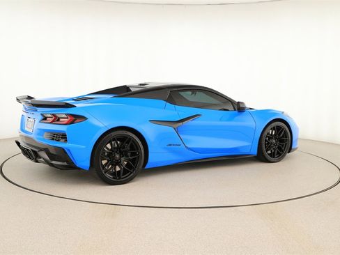 Used 2024 Chevrolet Corvette Z06 w/ Stealth Interior Trim Package image 7