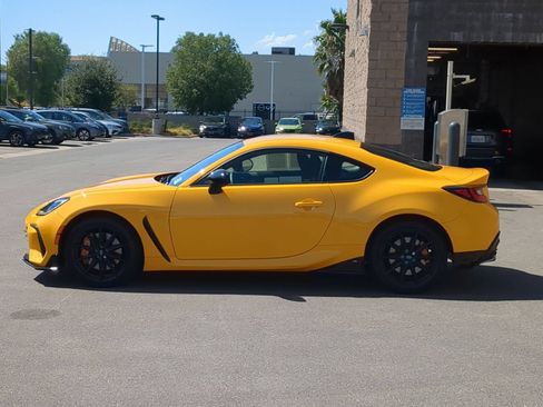 Certified 2026 Subaru BRZ Series.Yellow RWD image 2