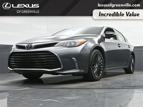 Used 2017 Toyota Avalon Touring image 32