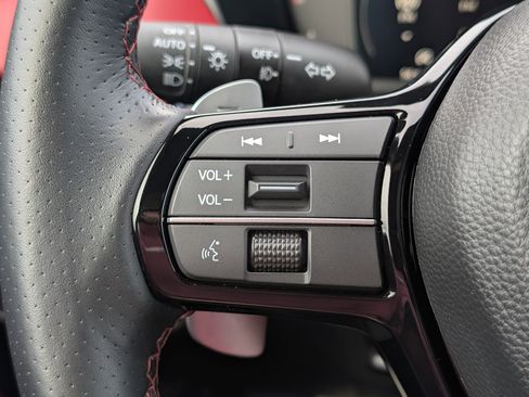 Certified 2025 Acura ADX A-Spec image 15