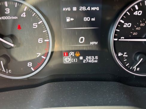 Certified 2025 Subaru Crosstrek 2.0i Premium image 32