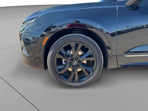 Used 2022 Chevrolet Blazer RS w/ Enhanced Convenience Package AWD/4WD image 9
