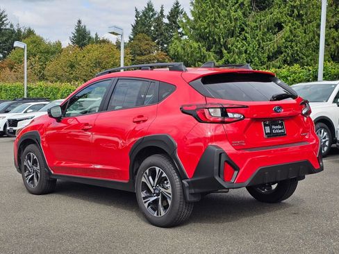 Used 2024 Subaru Crosstrek 2.0i Premium AWD/4WD image 5