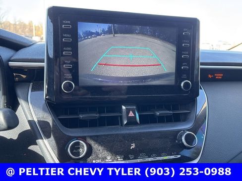 Used 2020 Toyota Corolla LE image 15