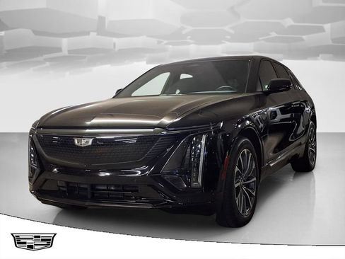 Certified 2024 Cadillac Lyriq Sport AWD/4WD image 1