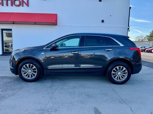 Used 2017 Cadillac XT5 Luxury w/ Driver Awareness Package image 5