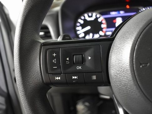 Certified 2023 Nissan Rogue SV image 16