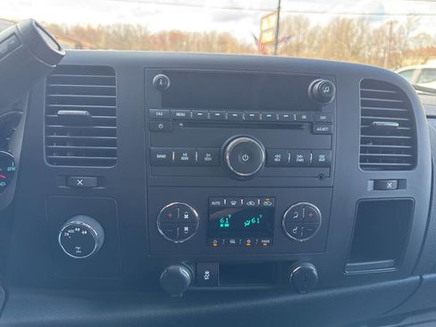 Used 2013 GMC Sierra 1500 SLE w/ Power Tech Package AWD/4WD image 25