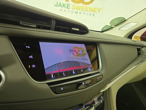 Used 2021 Cadillac XT5 Premium Luxury image 22