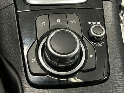 Used 2014 MAZDA MAZDA3 s Grand Touring image 12