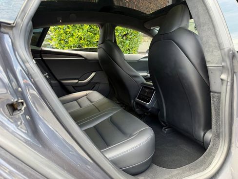 Used 2021 Tesla Model S Plaid AWD/4WD image 41
