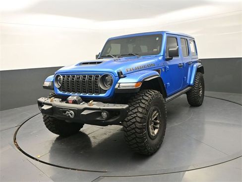 Used 2025 Jeep Wrangler Unlimited Rubicon 392 image 3