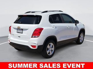 Used 2022 Chevrolet Trax LT w/ Driver Confidence Package AWD/4WD video 3