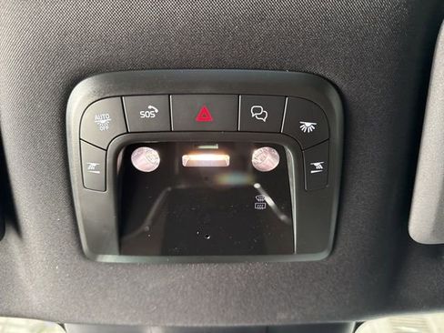 New 2025 Volvo EX90 Plus image 10