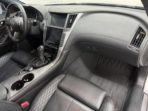 Used 2019 INFINITI Q50 Red Sport 400 w/ Cargo Package (L96) RWD image 12