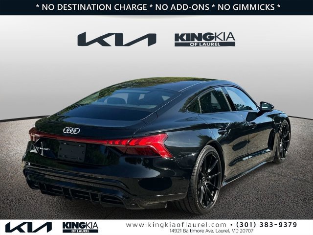 Used 2022 Audi e-tron GT Prestige AWD/4WD image 23