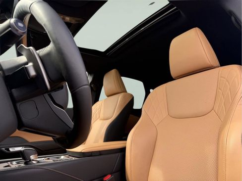 Used 2025 Lexus RX 350h image 11