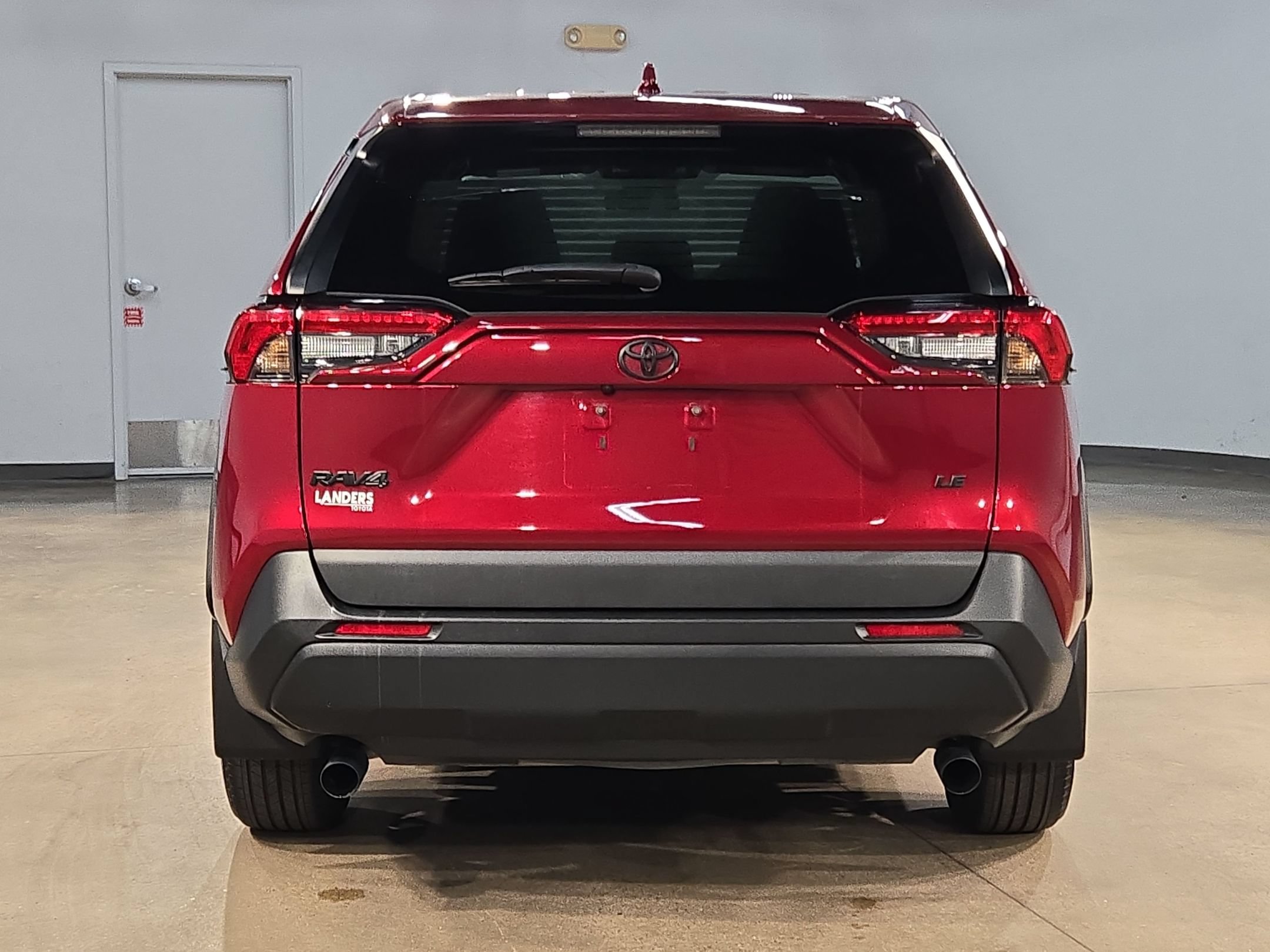 Used 2025 Toyota RAV4 LE FWD image 6