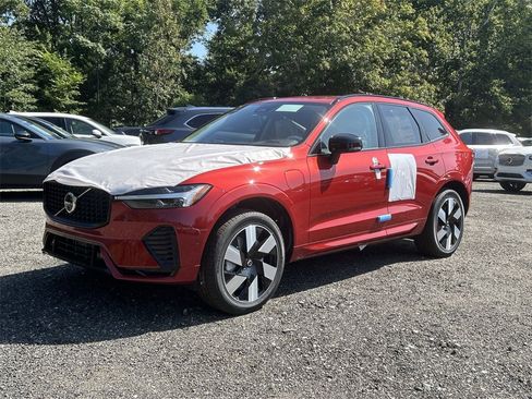 New 2025 Volvo XC60 T8 Plus w/ Climate Package image 1