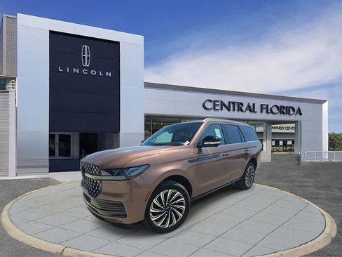 New 2026 Lincoln Navigator Black Label AWD/4WD image 27