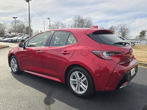 Used 2022 Toyota Corolla SE w/ SE Preferred Package image 5