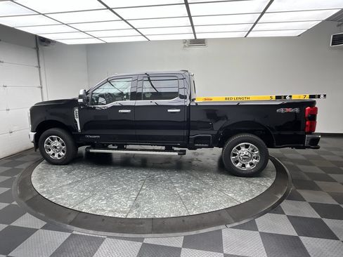 New 2026 Ford F250 Lariat w/ Lariat Premium Package AWD/4WD image 8