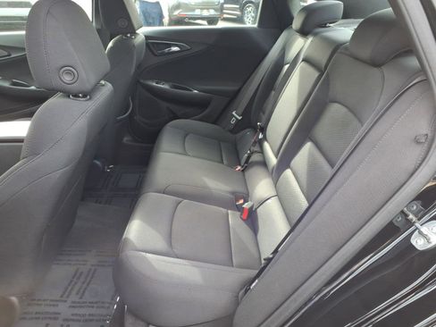 Used 2025 Chevrolet Malibu LT FWD image 6