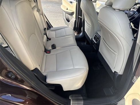 Used 2020 INFINITI QX50 Luxe image 11