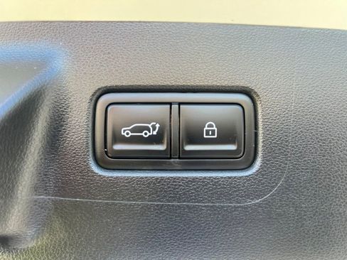 Used 2025 Hyundai Santa Fe Limited AWD/4WD image 58