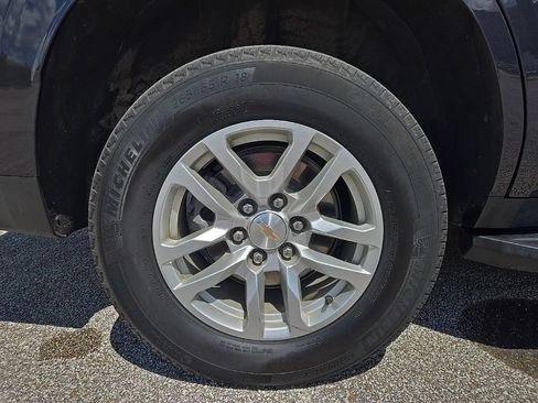 Used 2024 Chevrolet Tahoe LT AWD/4WD image 29