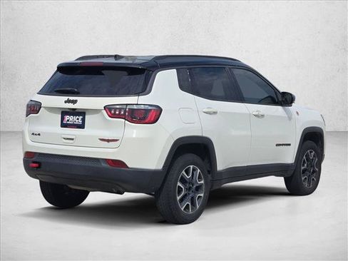 Used 2019 Jeep Compass Trailhawk AWD/4WD image 5