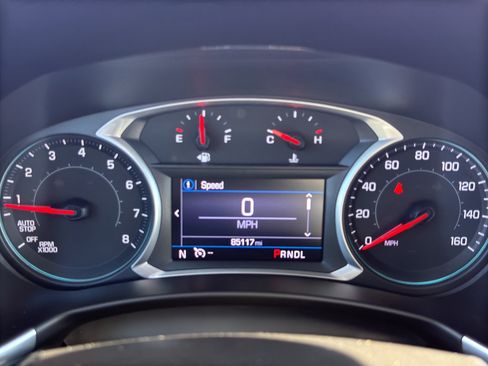Certified 2021 Chevrolet Equinox LT AWD/4WD image 17