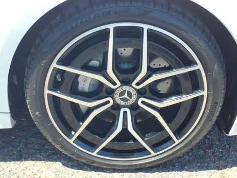 Used 2022 Mercedes-Benz C 300 Sedan image 9
