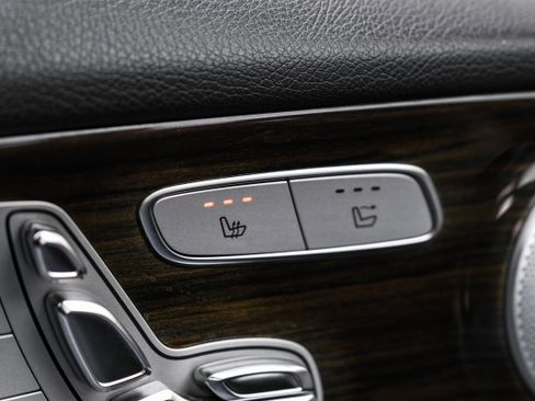 Used 2018 Mercedes-Benz C 300 Cabriolet image 39