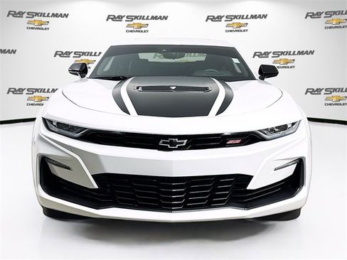 Used 2023 Chevrolet Camaro SS image 2