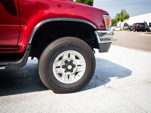 Used 1995 Toyota 4Runner SR5 AWD/4WD image 13