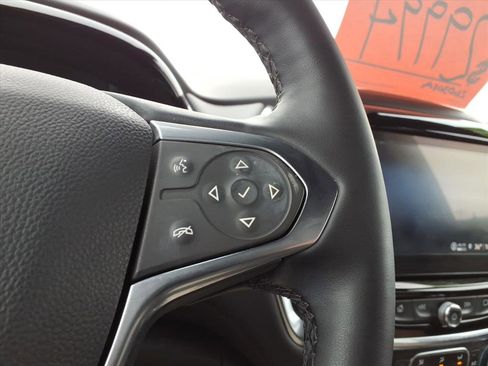 Certified 2023 Chevrolet Traverse RS w/ LPO, Floor Liner Package image 21