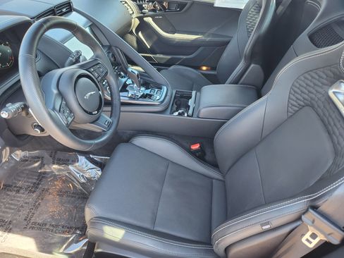 Used 2024 Jaguar F-TYPE R image 16