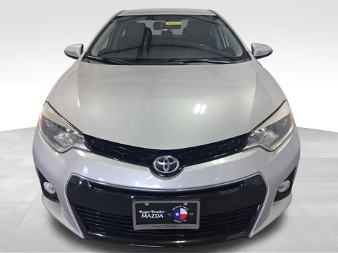 Used 2015 Toyota Corolla S FWD image 2