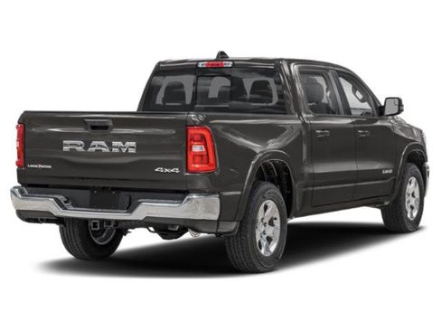 Certified 2025 RAM 1500 Big Horn AWD/4WD image 3