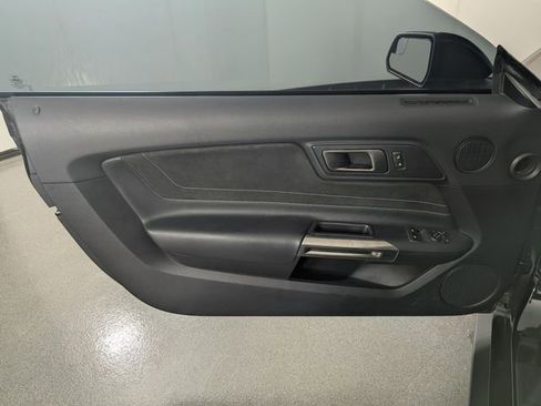 Used 2017 Ford Mustang Shelby GT350 w/ Electronics Package image 14