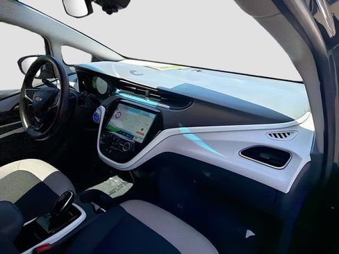 Used 2021 Chevrolet Bolt LT FWD image 26