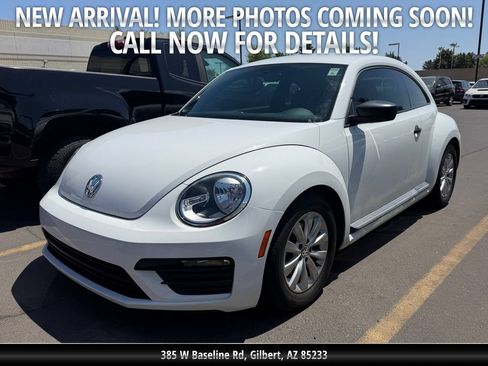Used 2018 Volkswagen Beetle 2.0T S FWD image 1