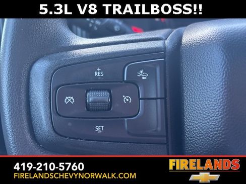 Certified 2024 Chevrolet Silverado 1500 Custom Trail Boss w/ Dark Appearance Package image 31