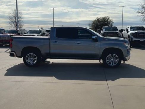 Used 2023 Chevrolet Silverado 1500 LTZ image 9