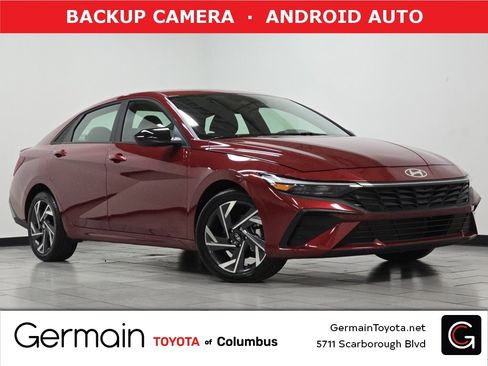 Used 2025 Hyundai Elantra Sport image 1