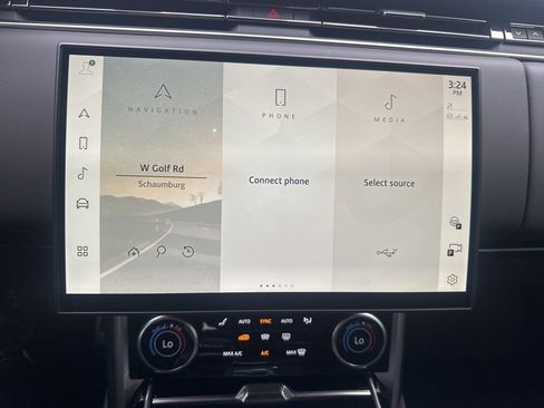 Used 2023 Land Rover Range Rover SE image 19