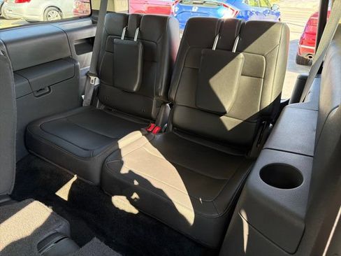 Used 2018 Ford Flex SEL w/ Equipment Group 202A AWD/4WD image 37