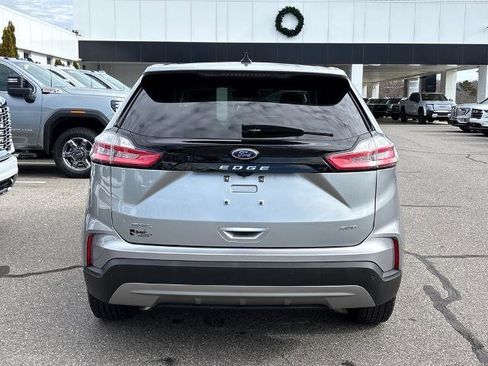 Used 2024 Ford Edge SEL image 5