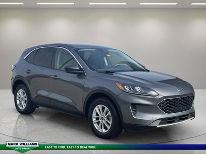 Used 2022 Ford Escape SE w/ Convenience Package